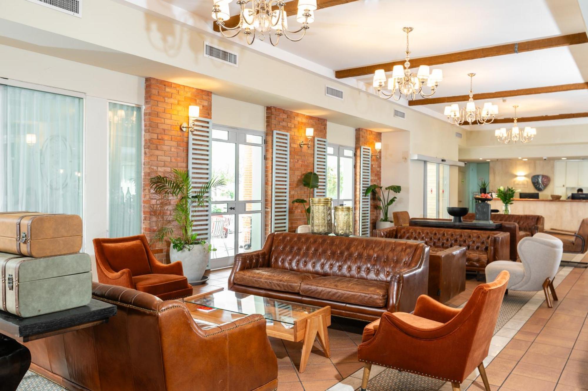 Eden Inn Zikhron Yaakov Bagian luar foto